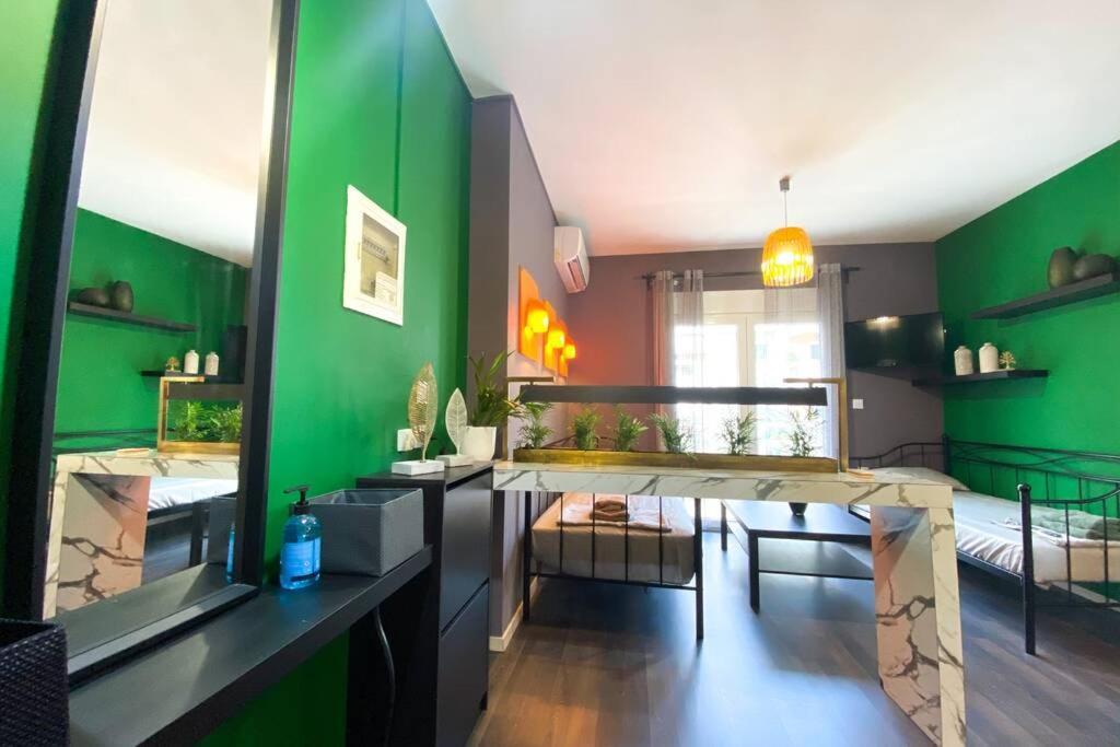 Green Apartment With View Komotini Bagian luar foto